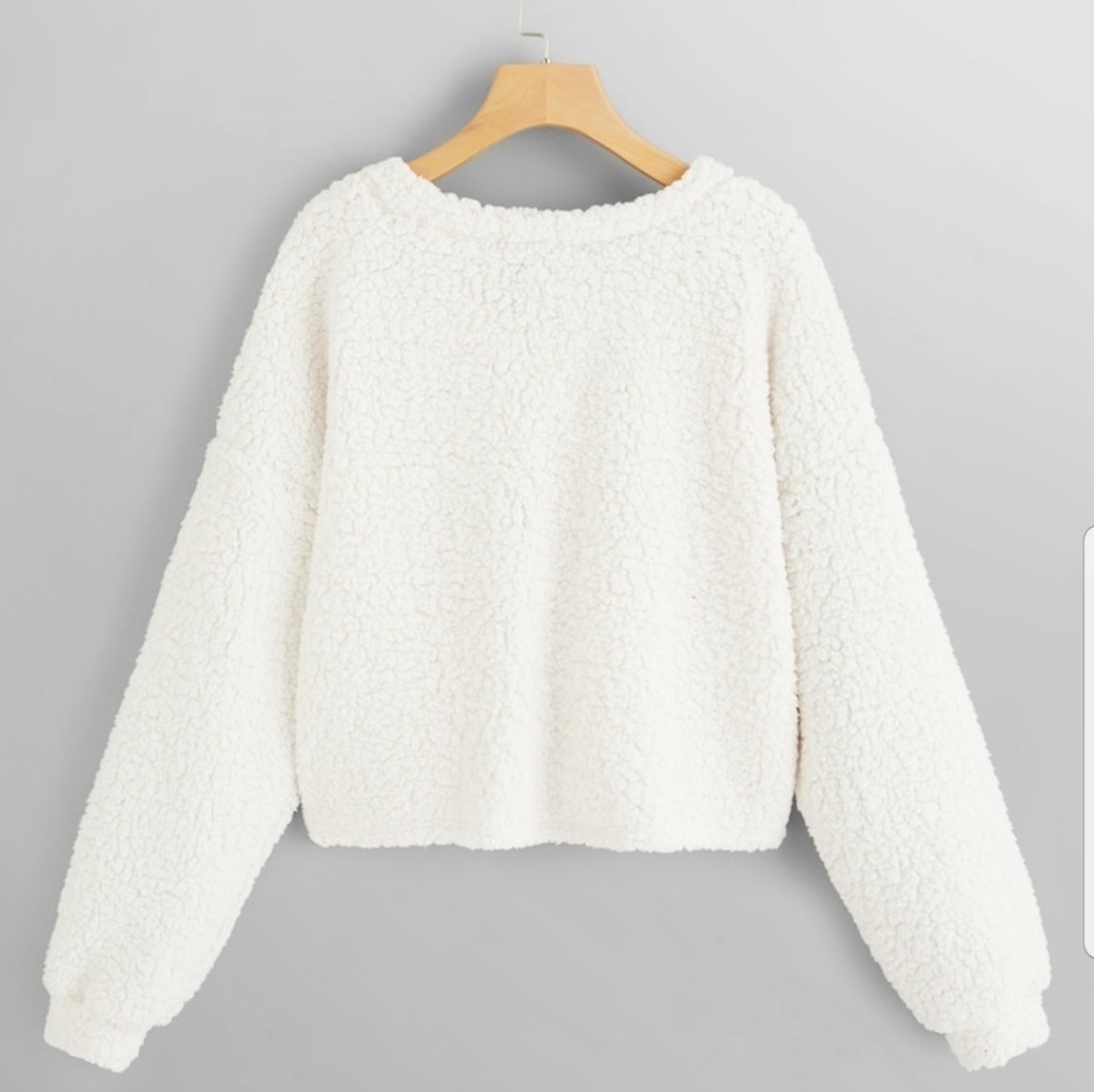 White v-neck fuzzy sweater - Picture 2 of 3